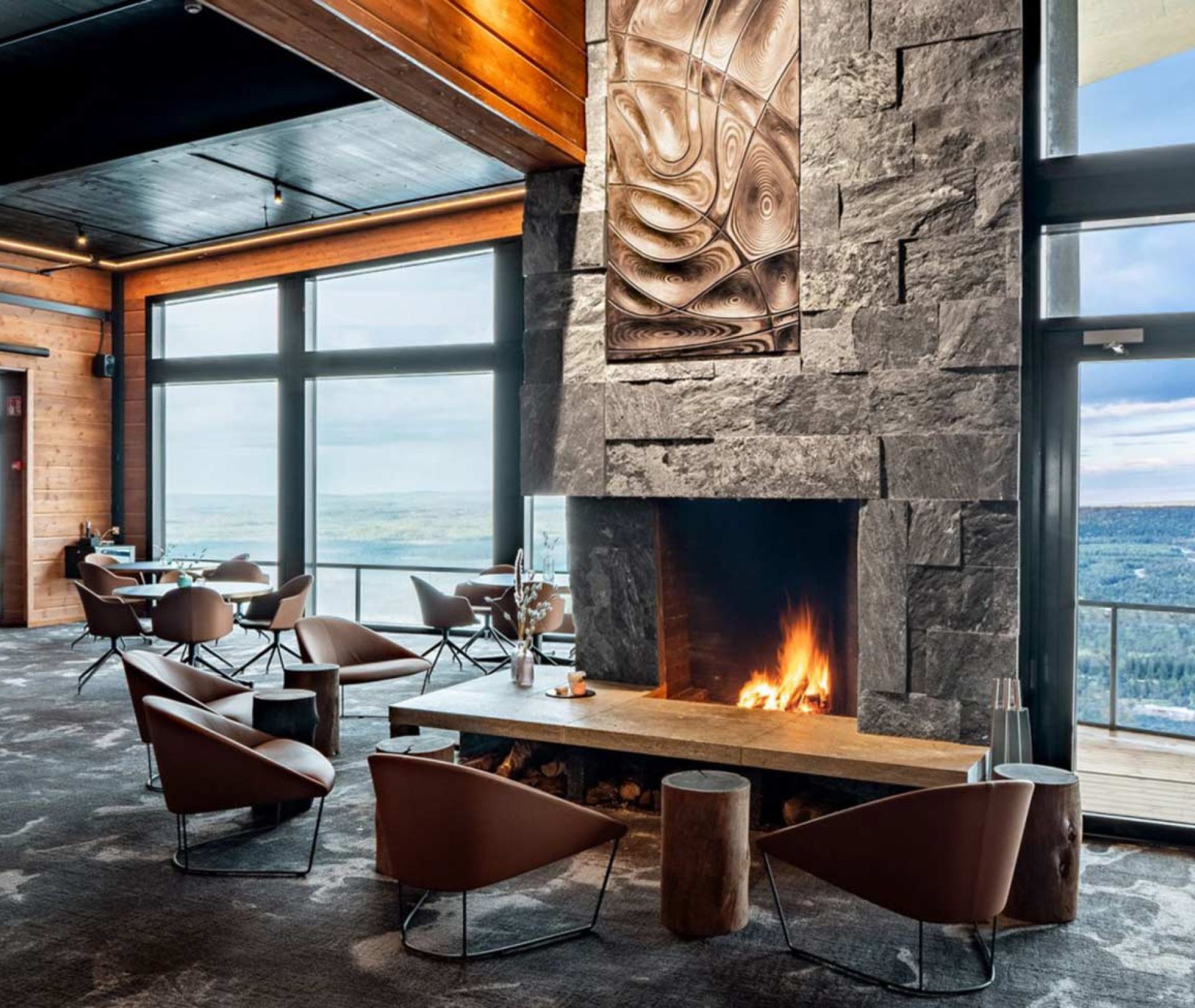 Hilltop hotel iso-syöte