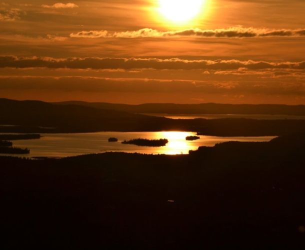 Autumn sunset in Ruka